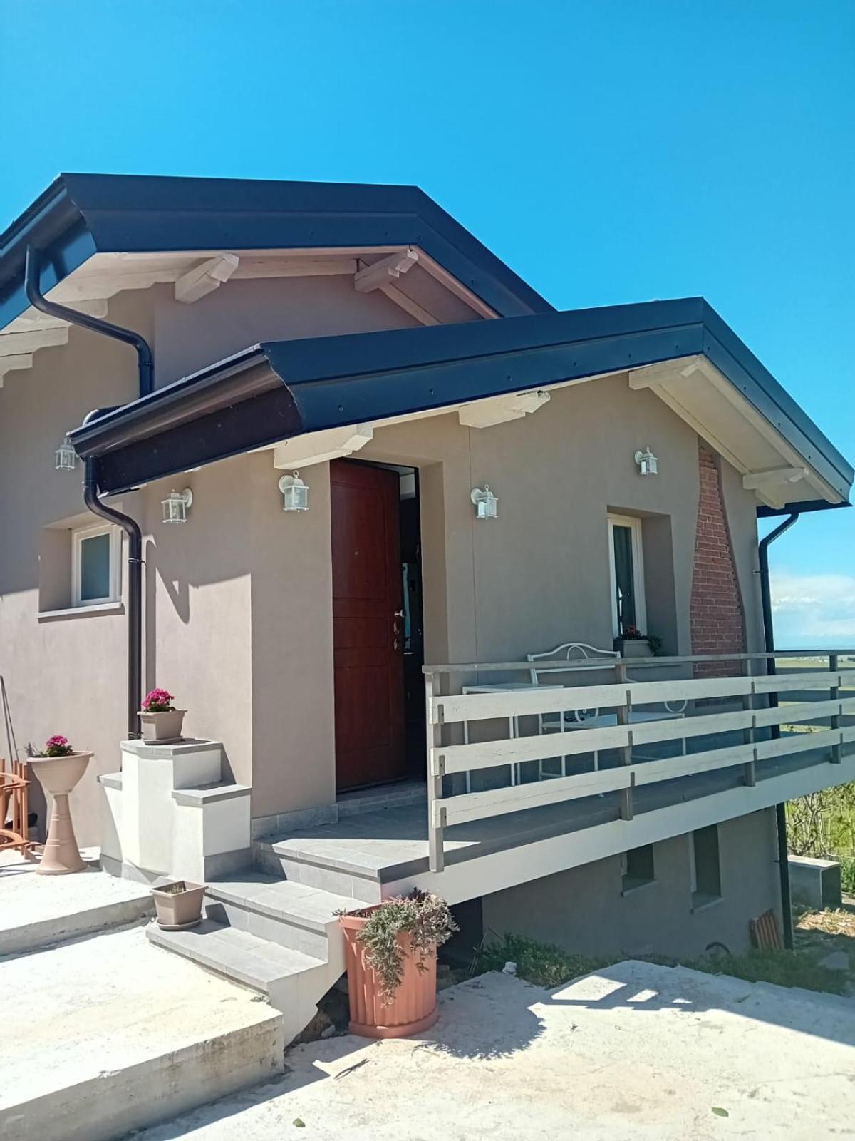 Nife Tiny House - Secret Garden Villa Montalbo Exterior photo